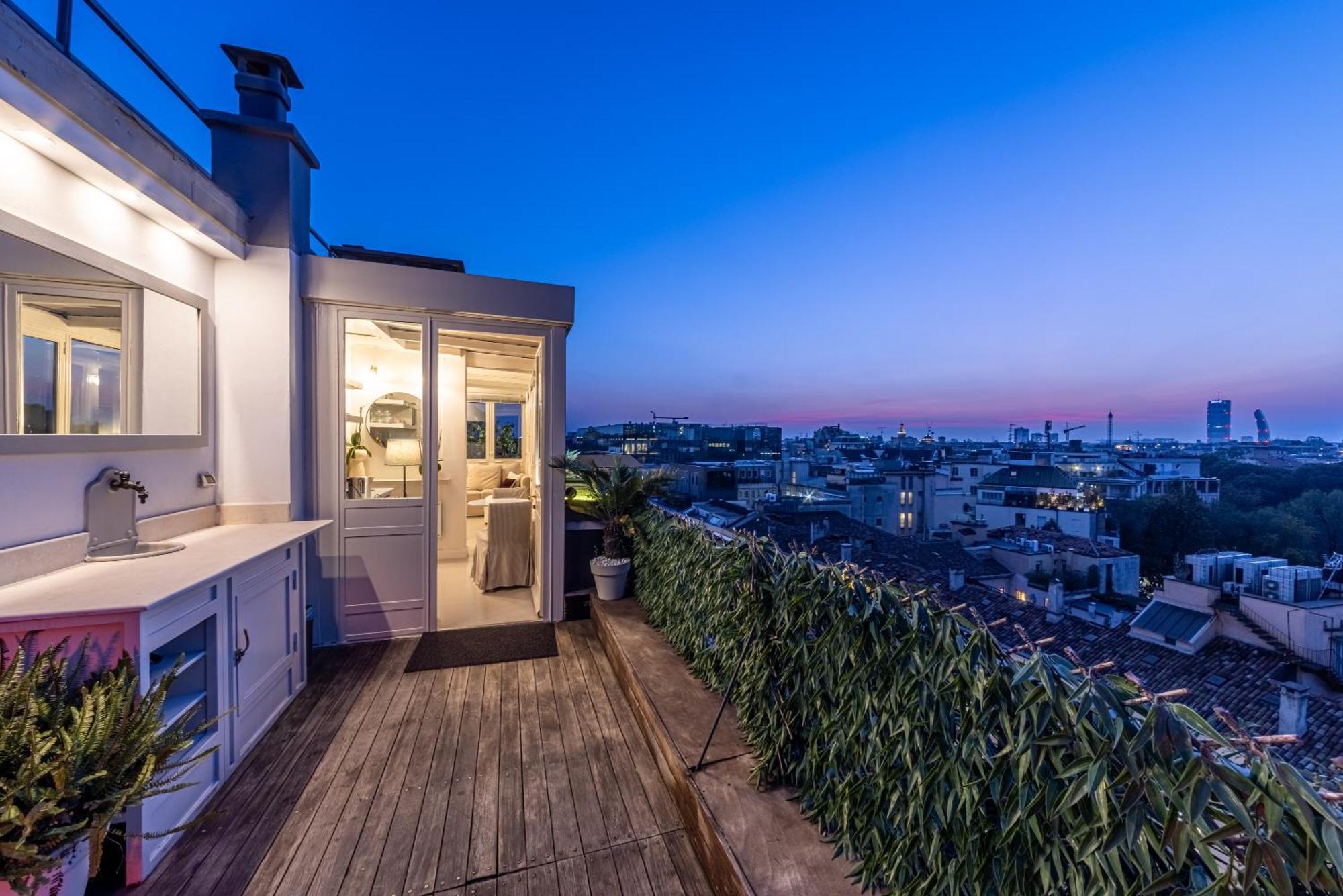 Luxury Penthouse With Jacuzzi & 360 View Rooftop